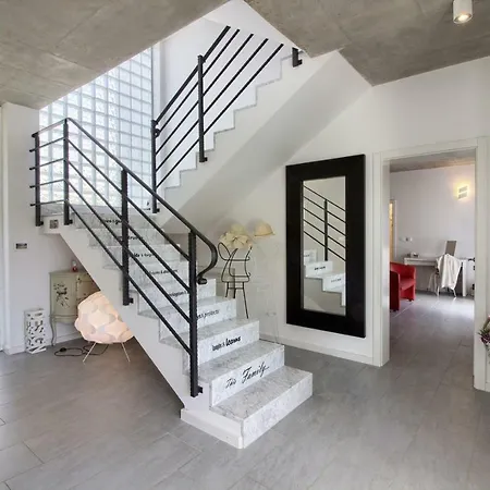 Beautiful Modern Windrose In * Krnica