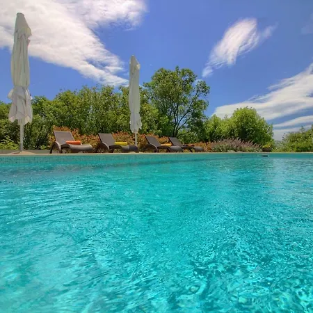 Beautiful Modern Windrose In Villa *